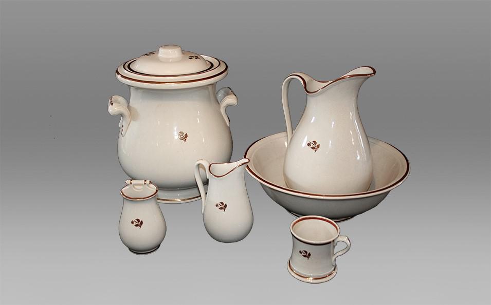 CAR Polanaise edge malkin bath set