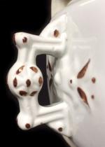 Daisy 'n' Chain - Wilkinson - EMB - Lid.JPG