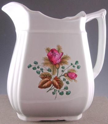 Alfred Meakin - Fishhook - MR - Pitcher - 9 In Tall