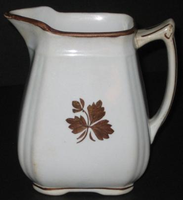 Alfred Meakin - Fishhook - TL - Creamer