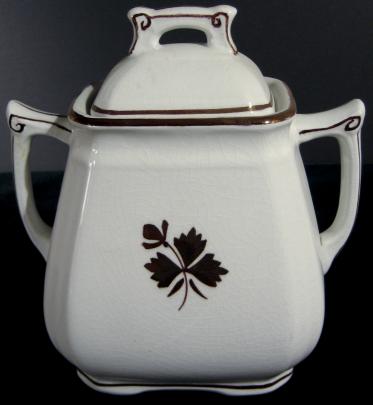 Alfred Meakin - Fishhook - TL - Sugar Bowl