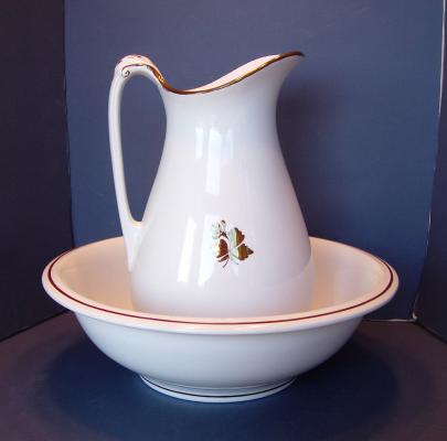 Alfred Meakin - Scroll - TL - Ewer and Basin