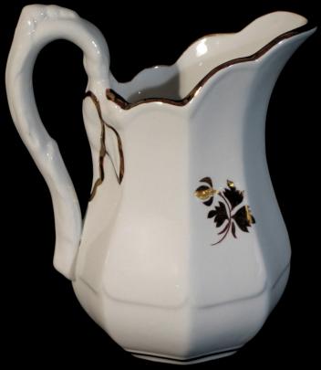 Anthony Shaw - Chinese Shape - TL - Creamer with Helmet Shape Lip