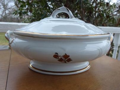 Anthony Shaw - Hanging Leaves - TL - Vegetable Tureen