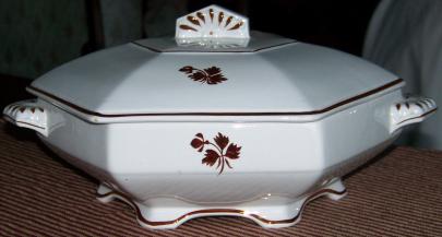 Anthony Shaw - Hexagon - TL - Vegetable Tureen - Round