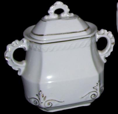 Bishop and Stonier - Golden Scroll - LB - Sugar Bowl