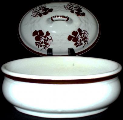 Clementson - Balanced Vine - TB - Soap dish and lid