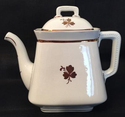 East End - Simple Square - Beaded Handle - TL - Coffeepot/Teapot