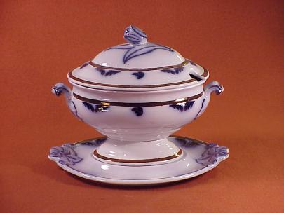 Elsmore and Forster - Tulip Shape - LB - Sauce Tureen