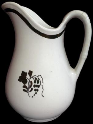 J H and J Davis - Banded Round - TB - Creamer