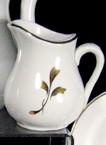 Knowles, Taylor Knowles - Plain Round - TL - Child's cup and saucer