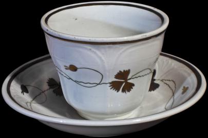 Walley - Niagara Shape - PRE - Cup and Saucer - 1856