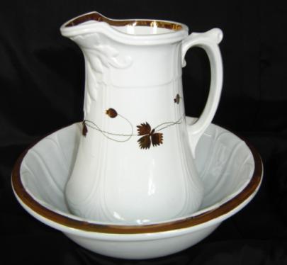 Walley - Niagara Shape - PRE - Ewer and Basin