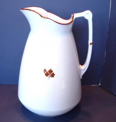 Wedgwood - Simple Square - Wedgwood's Plain - TL - Ewer